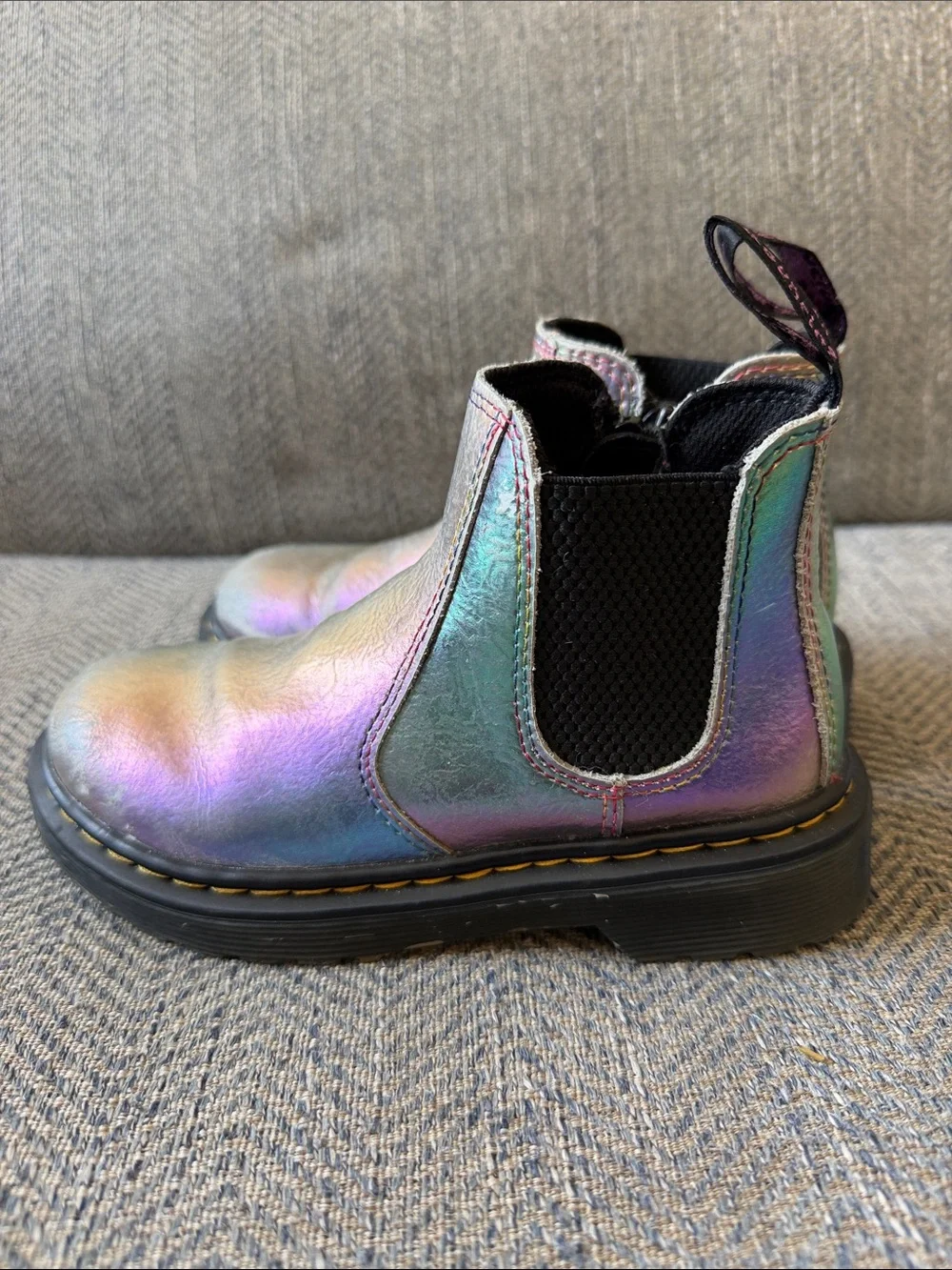 Dr. MARTENS TODDLER 2976 RAINBOW CRINKLE LEATHER CHELSEA BOOTS Size: 12